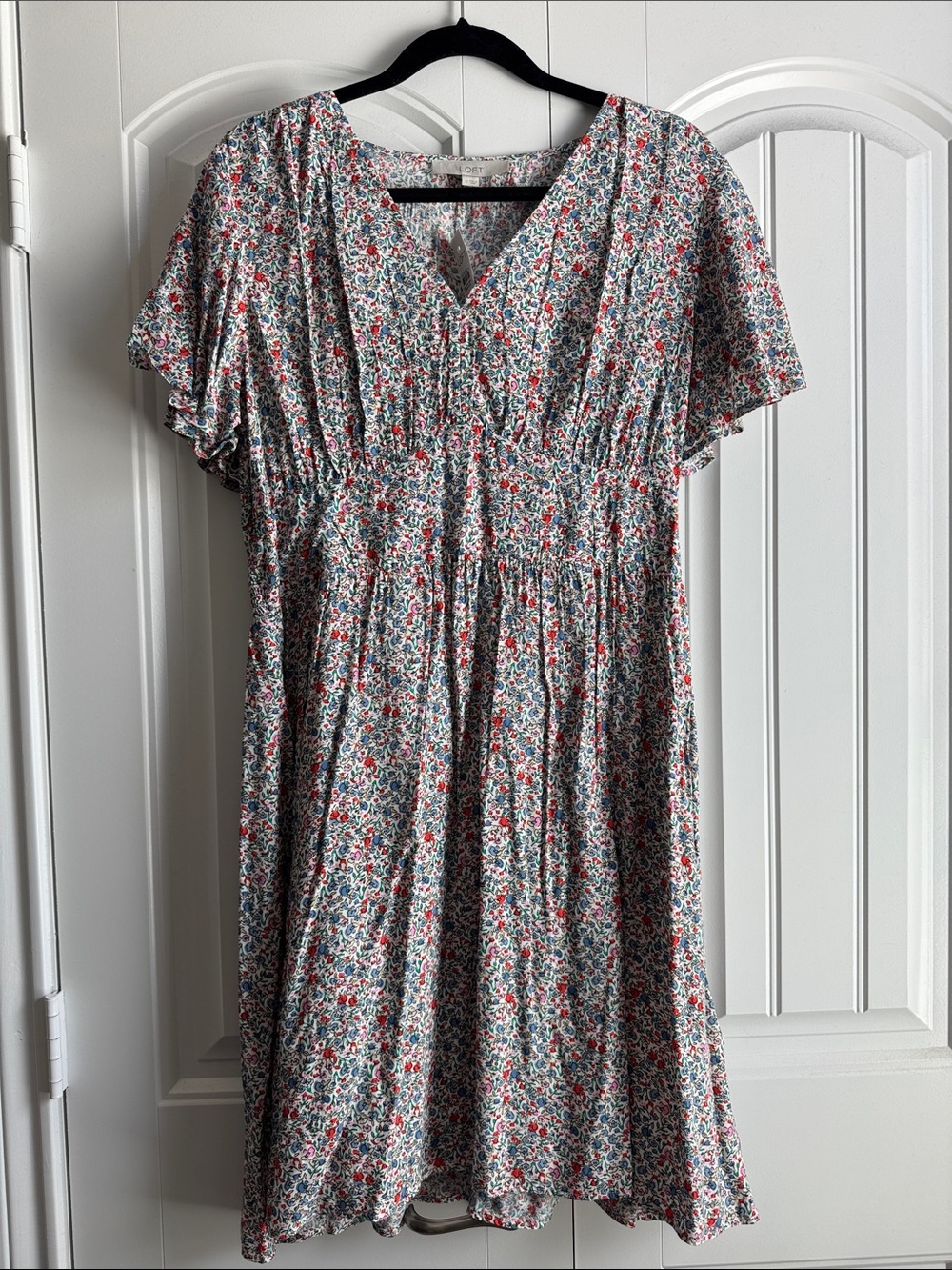 Floral V-Neck Women's Dress - Multicolor
